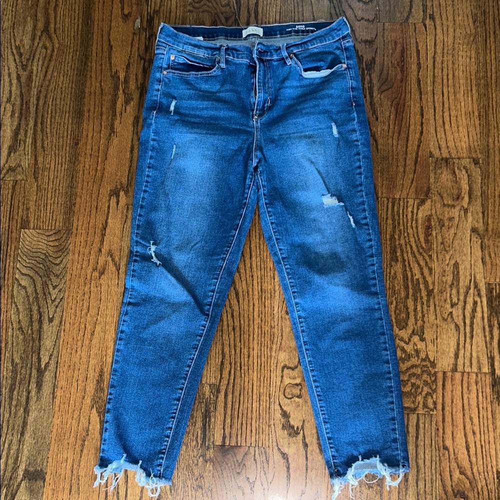 Nicole Miller Distressed Blue Ankle Jeans